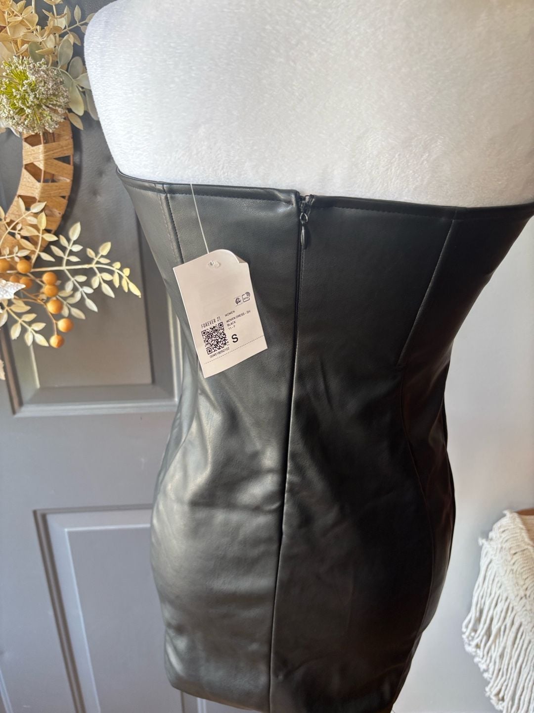 Forever 21 Faux Leather Tube Dress Size S Black Mini Bodycon 5