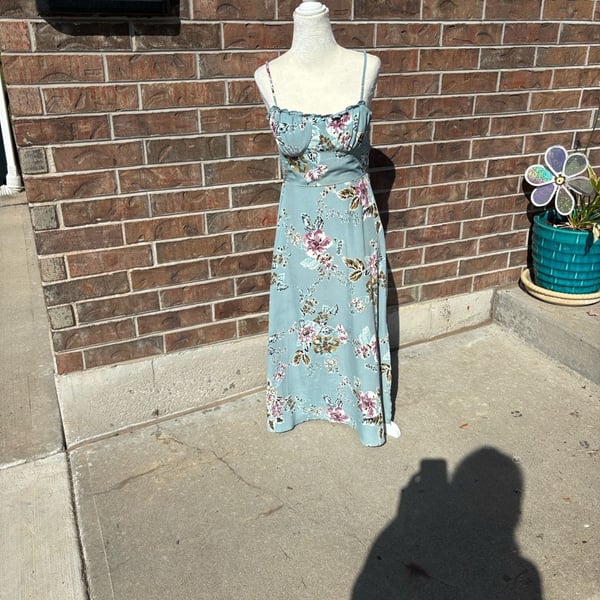 Speechless Maxi Dress Size S Blue Floral Side Slit Cami Dress