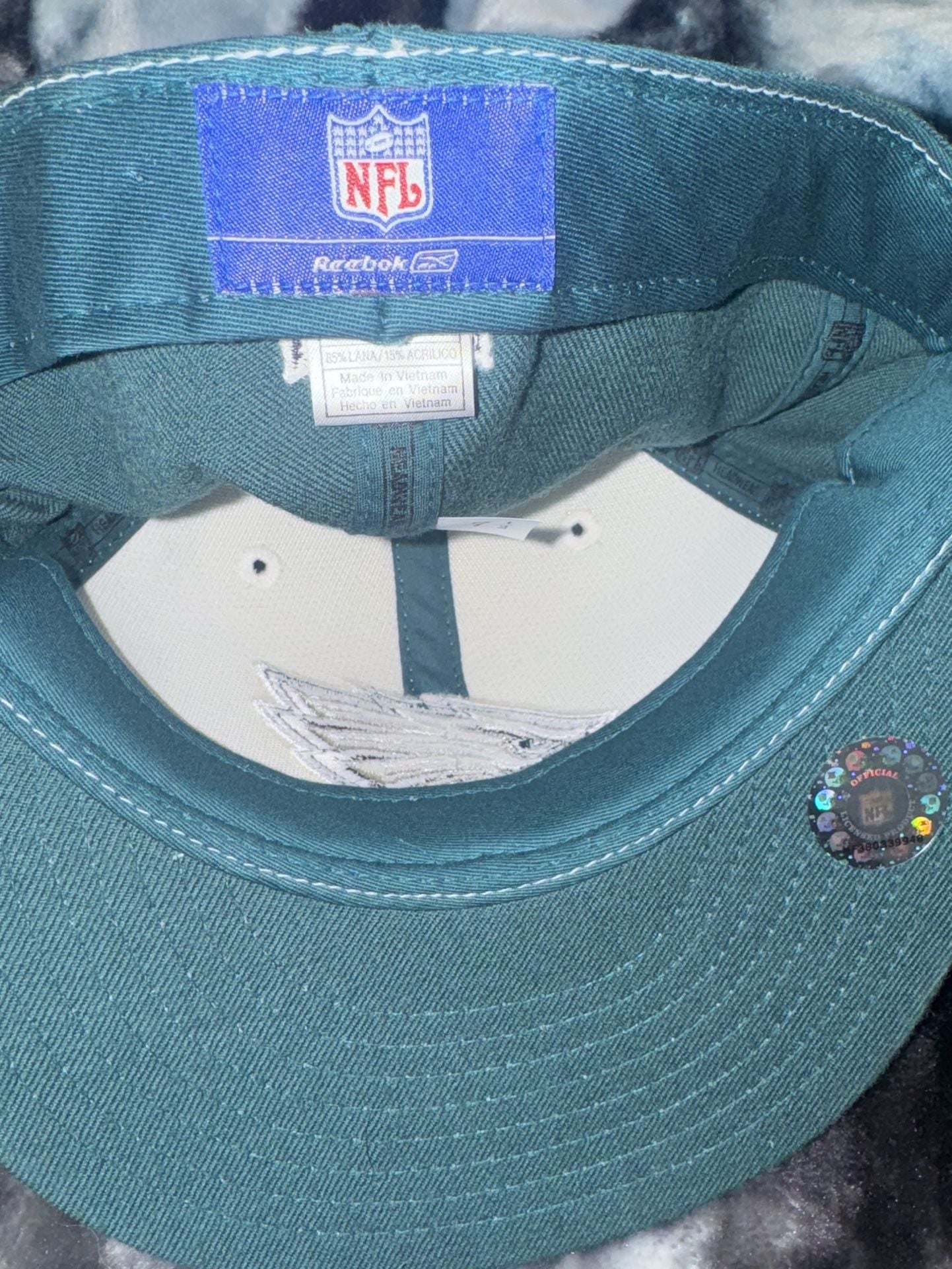 Reebok Philadelphia Eagles Fitted Hat Size 7 1/2 White Green NFL 3