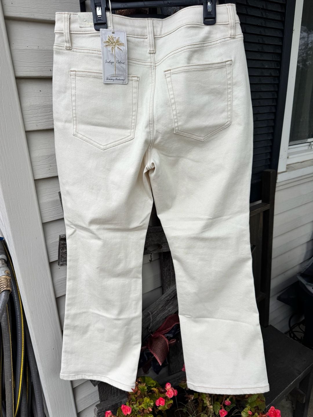 Indigo Palms Mid Rise Crop Mini Boot Size 10 White Jeans 3