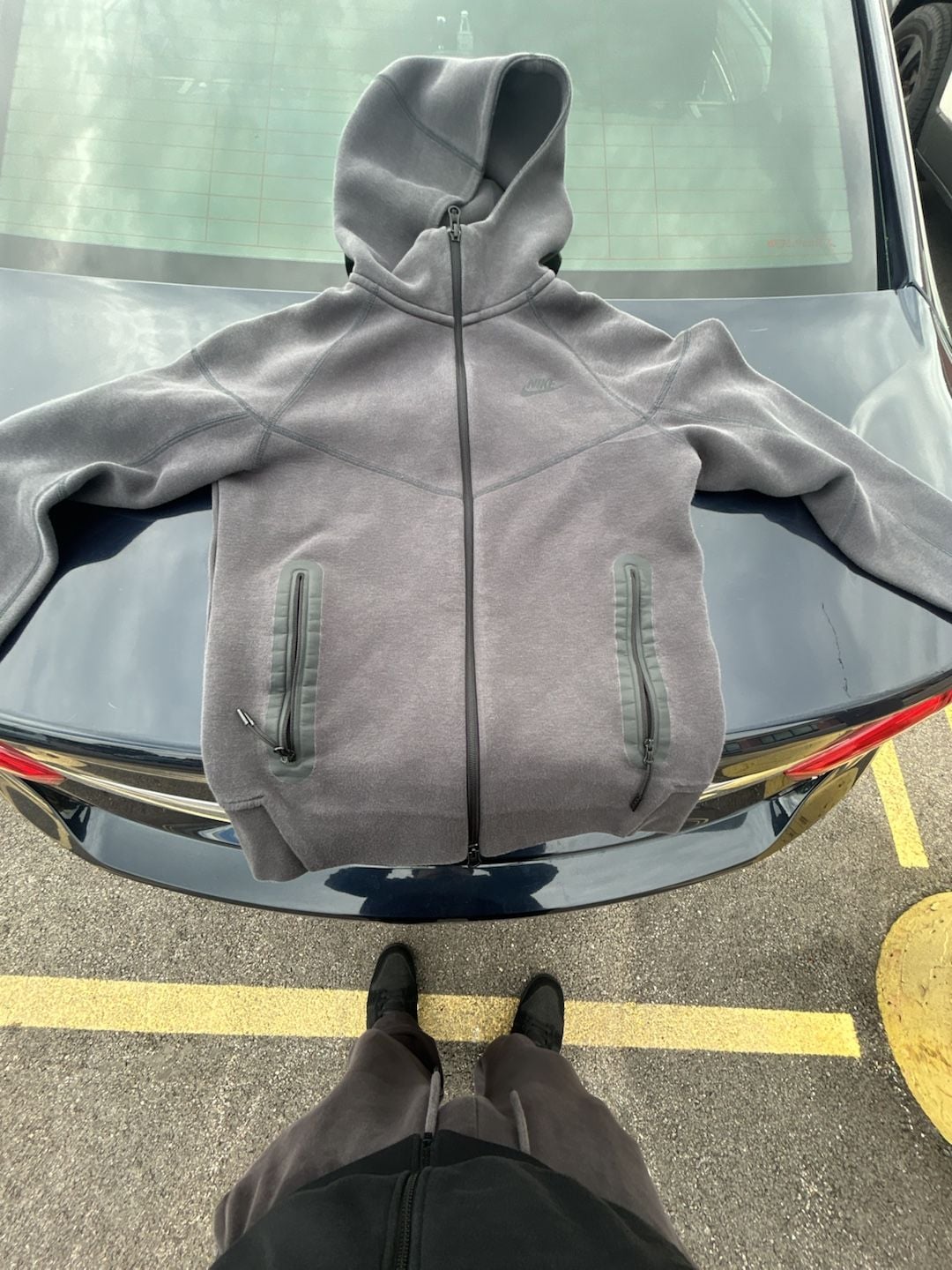 Nike Tech Fleece Windrunner Full-Zip Hoodie Size XS Charcoal Grey 2