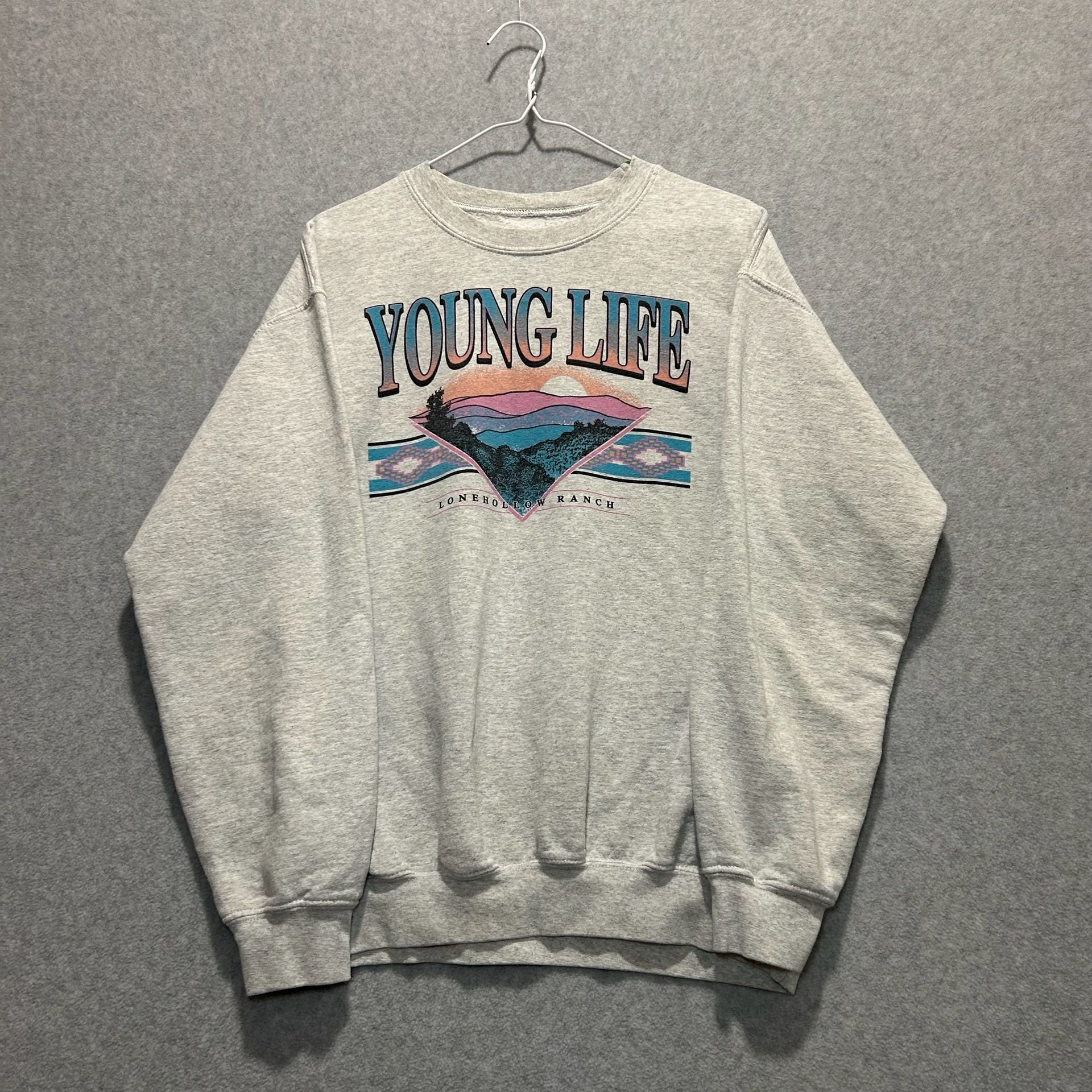 Vintage Gray Young Life Lonehollow Ranch Crewneck Sweatshirt, Size M 2