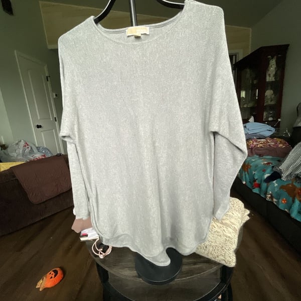 Michael Kors Sweater Size L Gray Long Sleeve Scoop Neck