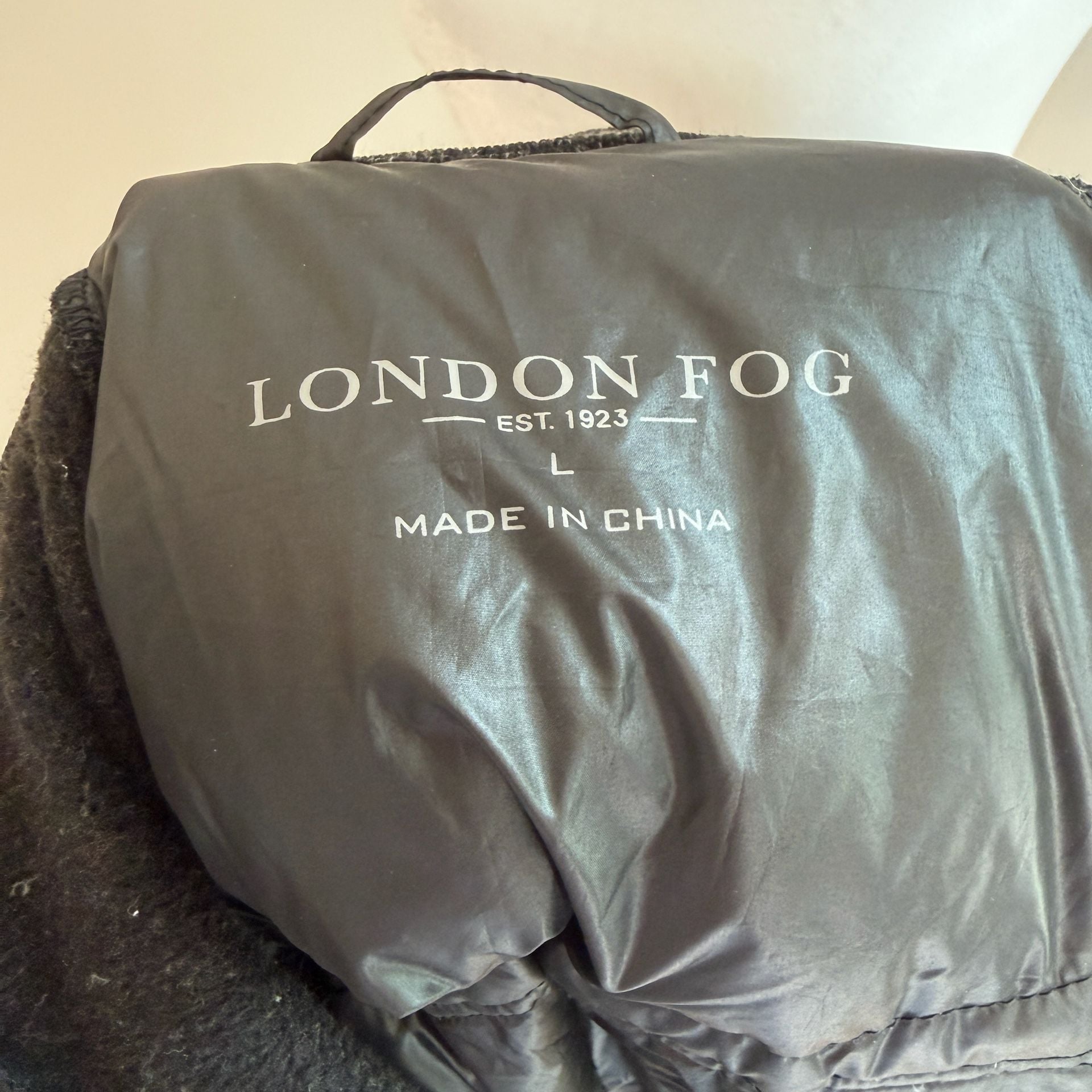 Women’s London Fog Quilted Down Puffer Jacket Size L Black Lightweight 6