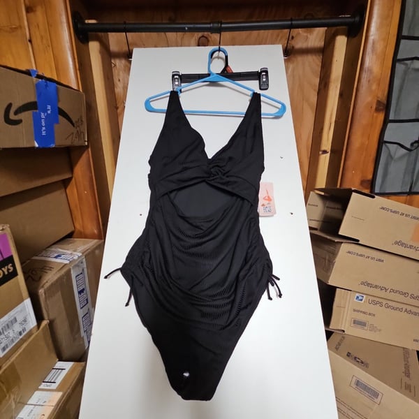 (336) Black One Piece Swimsuit