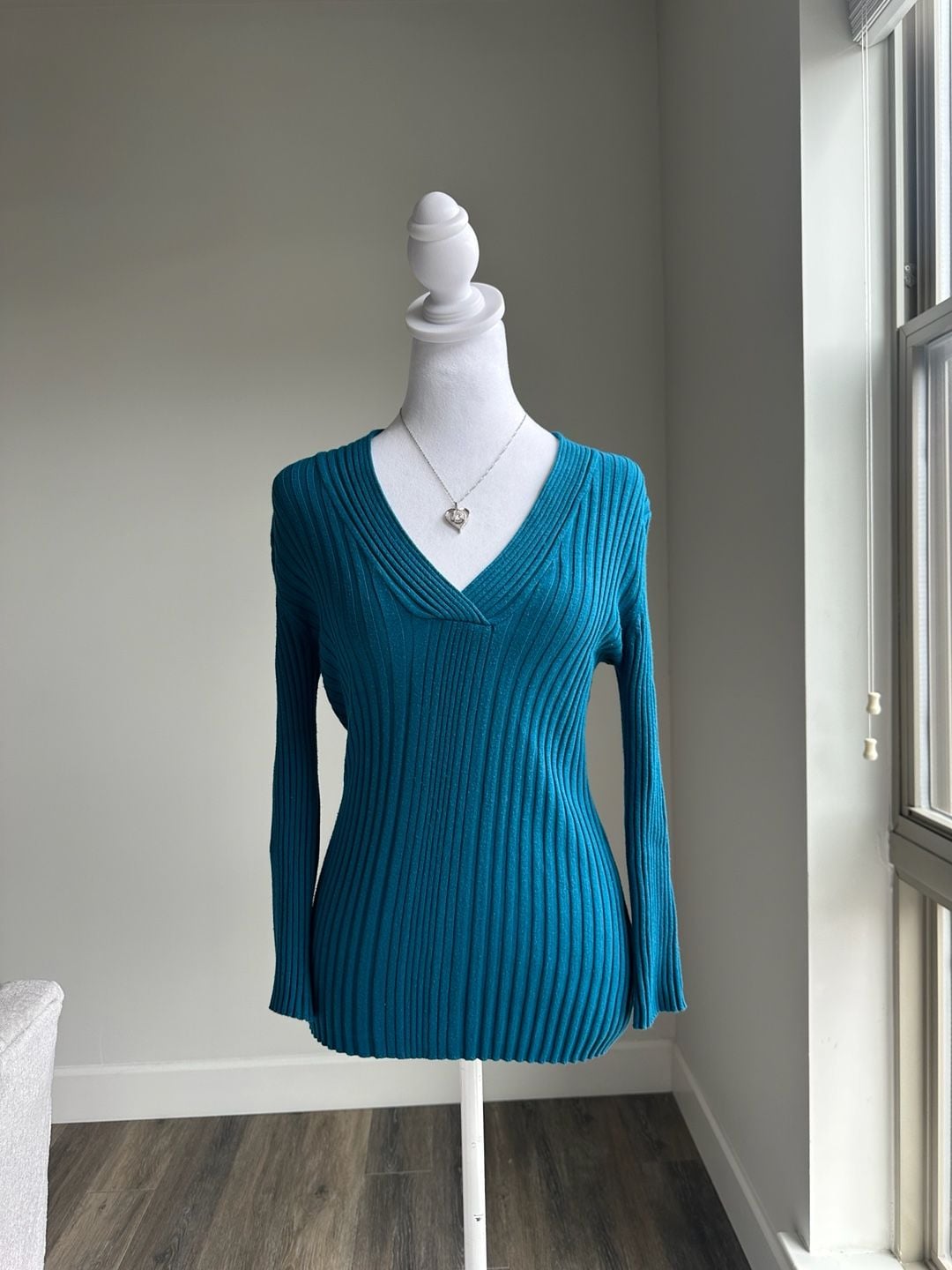 Y2K Carolyn Taylor Teal Blue Ribbed V-Neck Sweater Size XL Fits Small 2