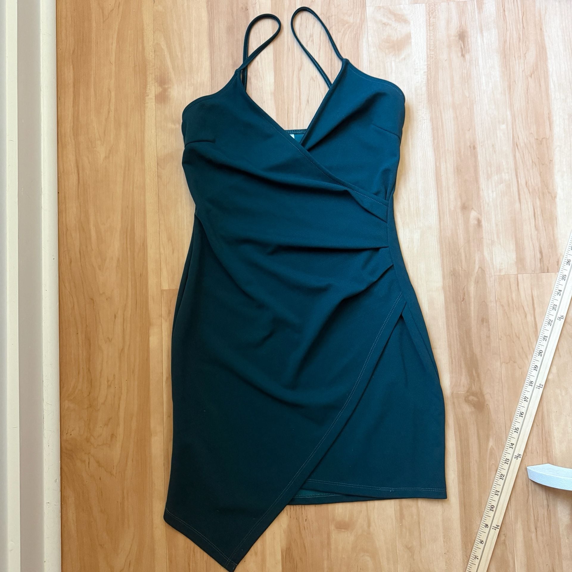 Amazon Bodycon Dress Size M Green Ruched Asymmetrical Wrap 4