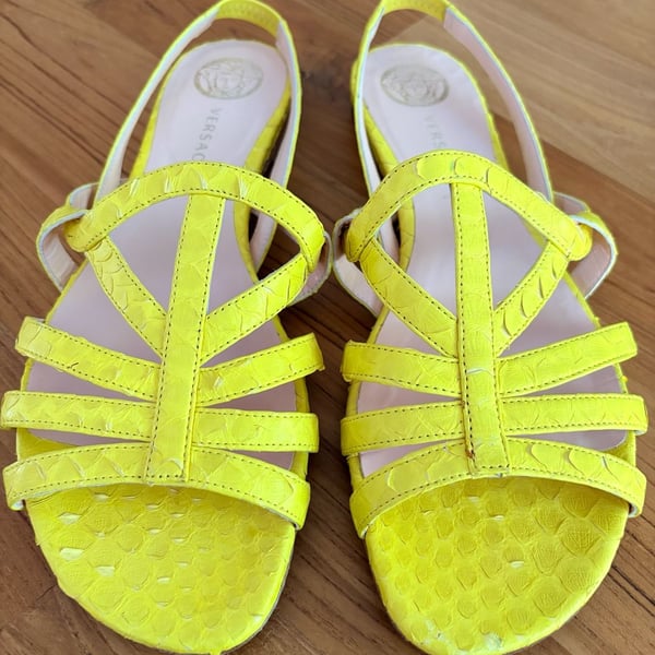 Versace Neon Yellow Snakeskin Leather Strappy Sandals Size 40/US 9