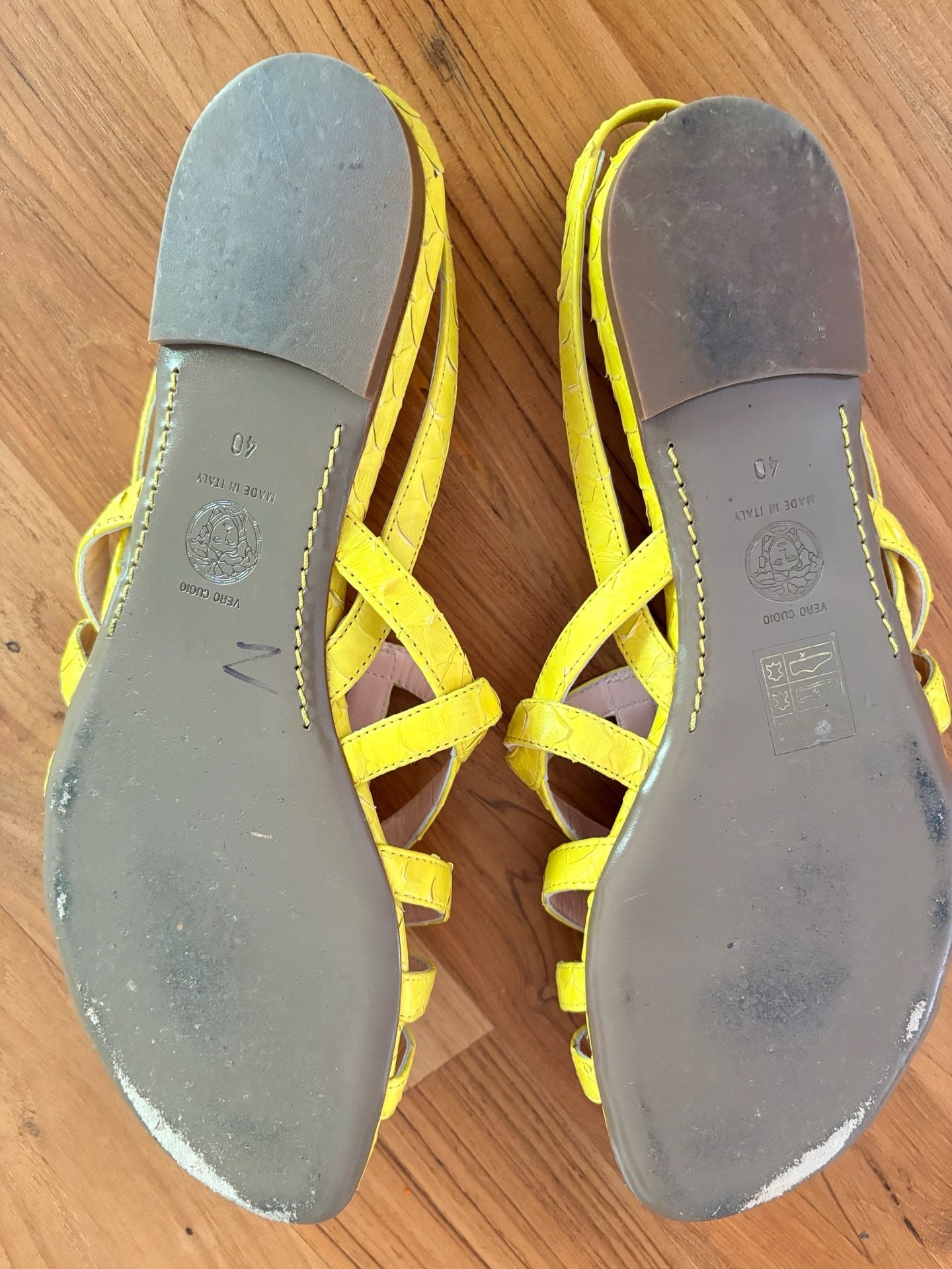 Versace Neon Yellow Snakeskin Leather Strappy Sandals Size 40/US 9 4