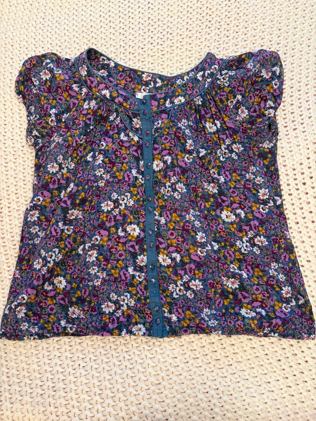 Charlotte Russe Floral Blouse Size M Blue Cotton Short Sleeve 2