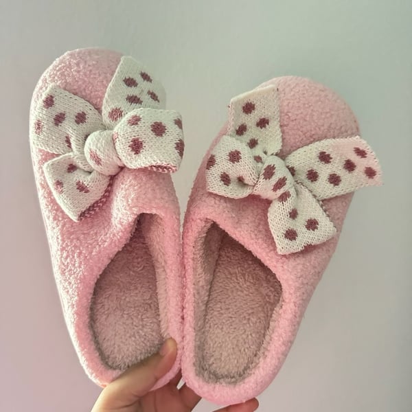 Unbranded Polka Dot Bow Fuzzy Slippers Size 10 Pink House Shoes