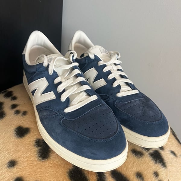 New Balance T500 Size 12 Navy White Suede Sneakers