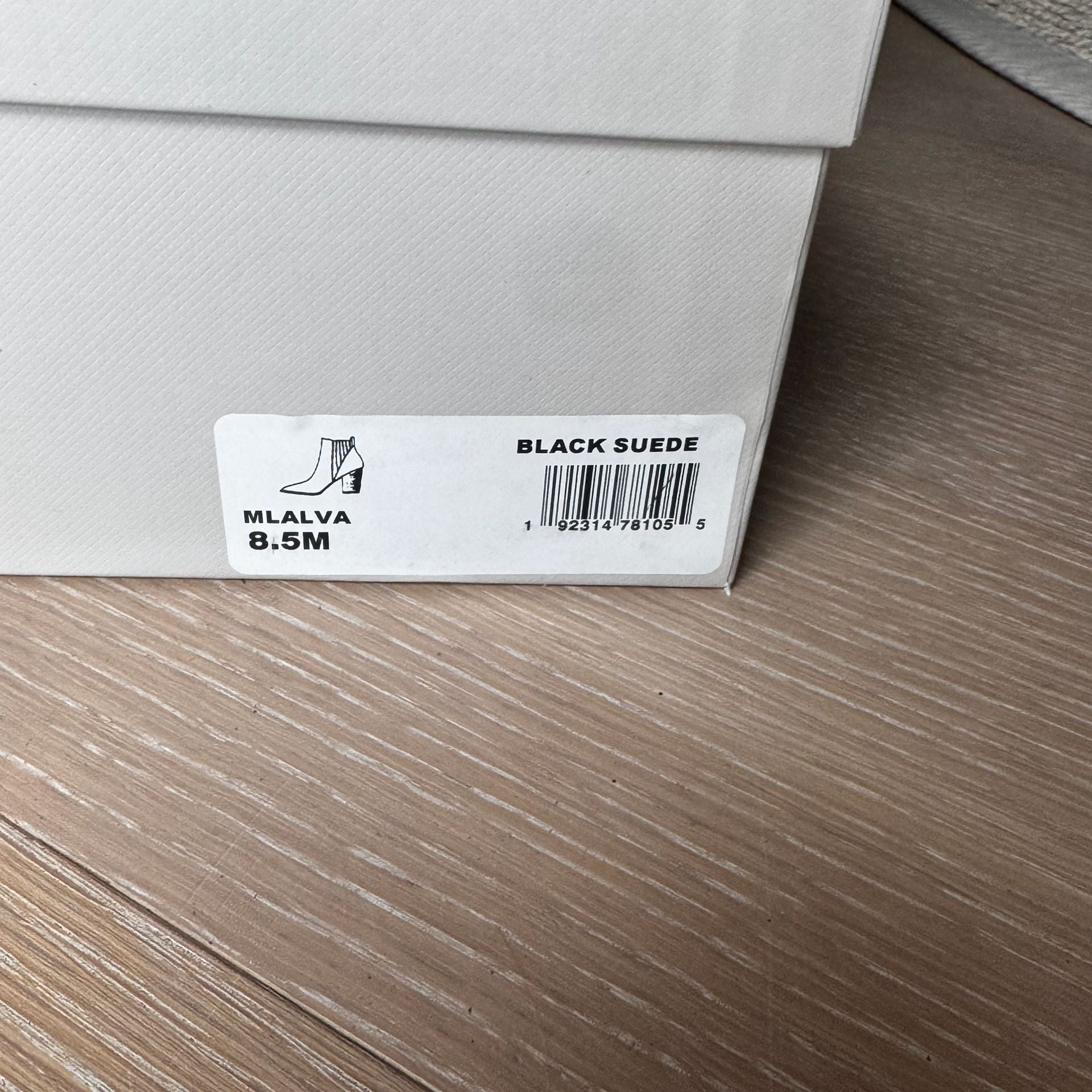 Marc Fisher Size 8.5M Black suede bootie￼ 10