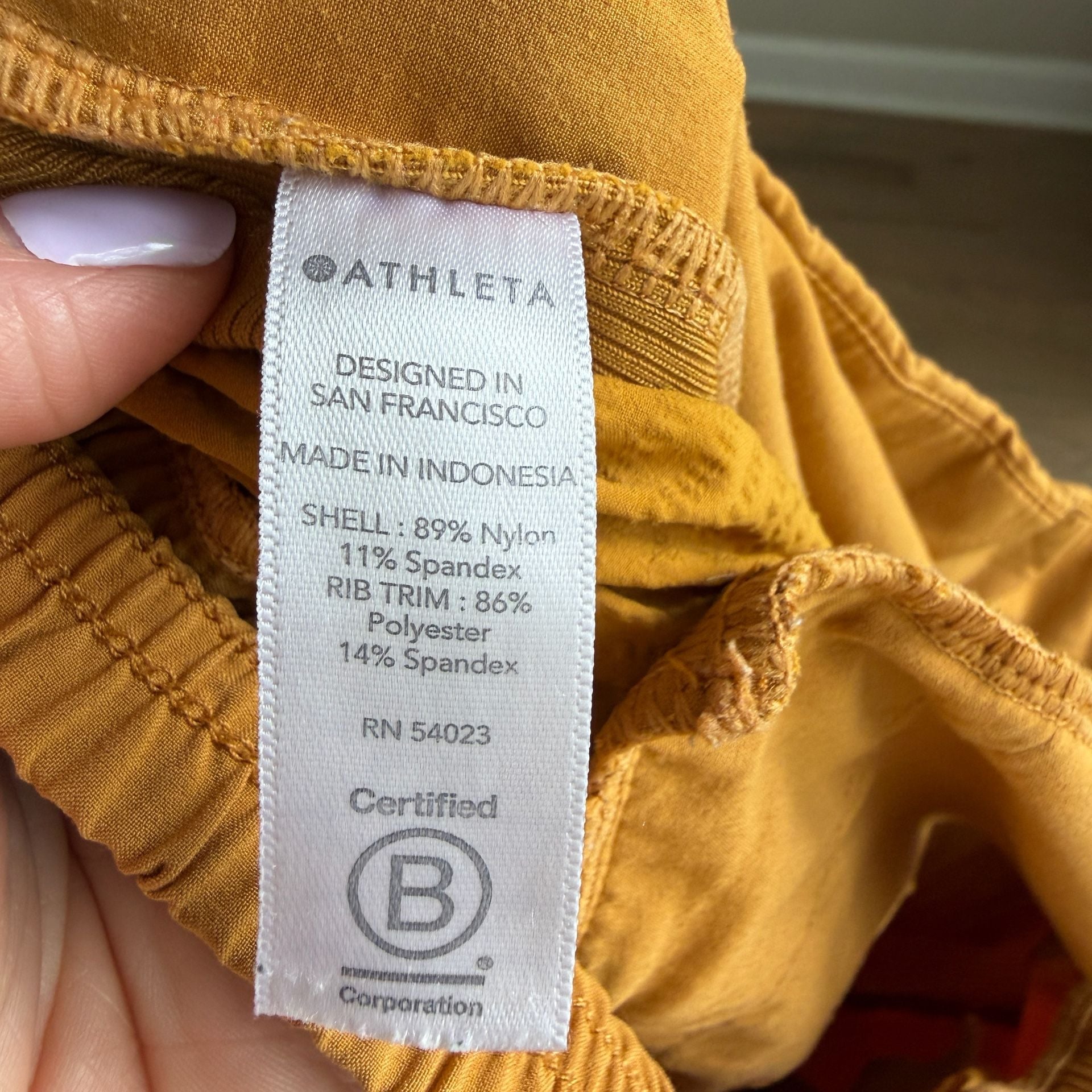 Athleta Textured Brooklyn Joggers Mustard Yellow 8