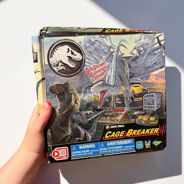 Jurassic World Cage Breaker Tabletop Action Game