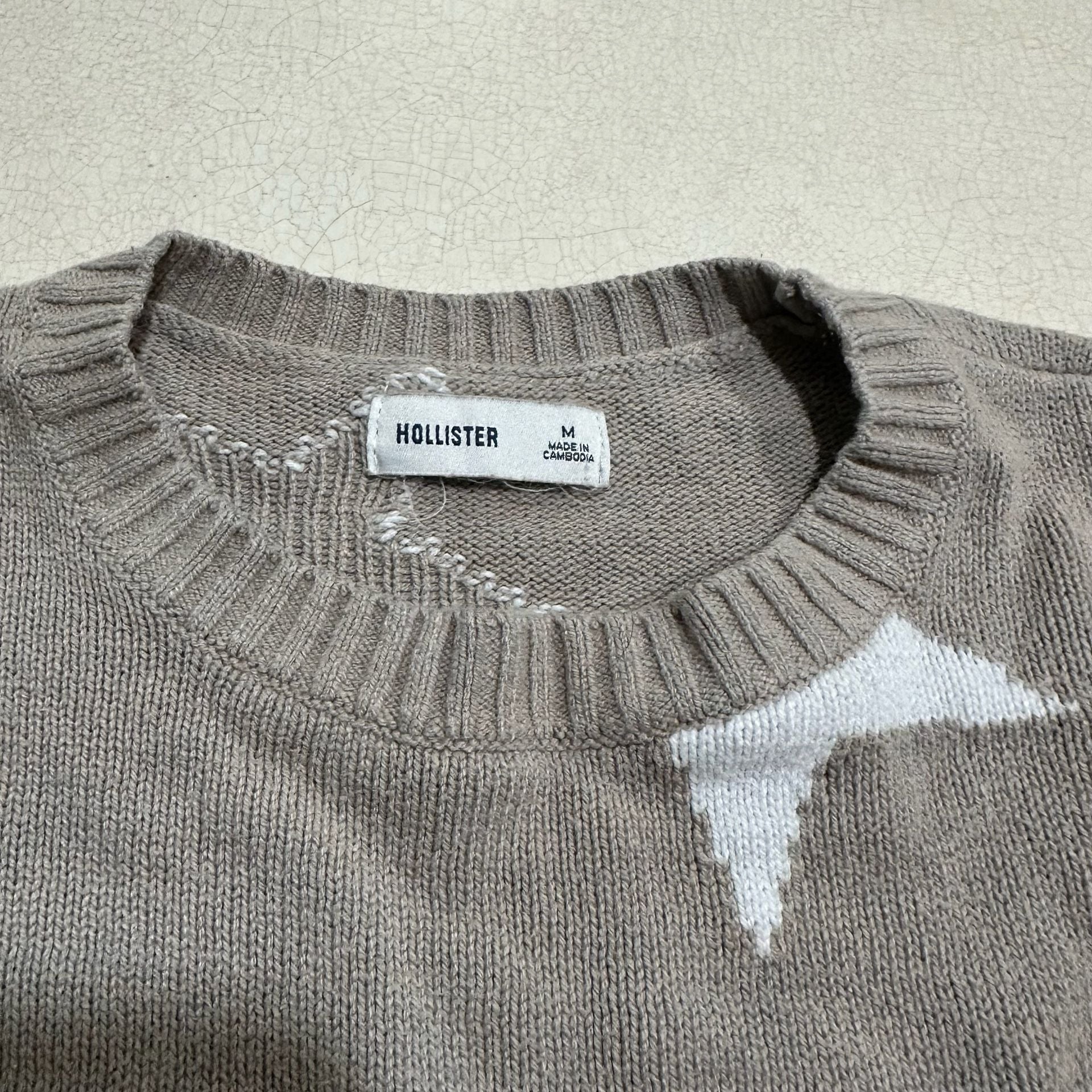Hollister Star beige Sweater NWOT Hollister Co. M 3