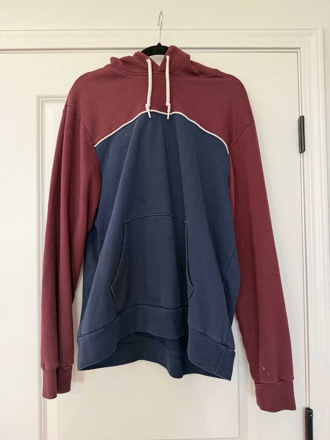 Old Navy Colorblock Hoodie Size XL Maroon Blue 2