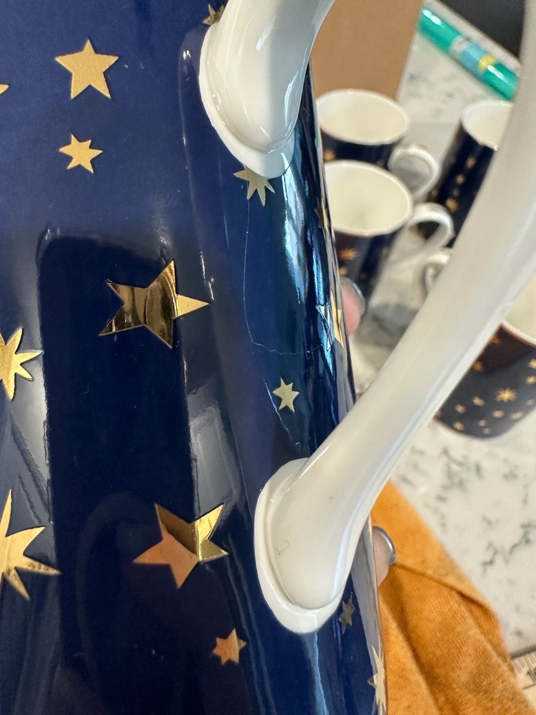 Pre owned, set of 8, Sakura Galaxy Blue porcelain coffee mugs featuring a navy blue celestial star pattern and 14K gold trim, Approximate Size: About 4 1/4 inches tall. Great condition, One of the cups has minimal sign of use, please refer to the photogra 9