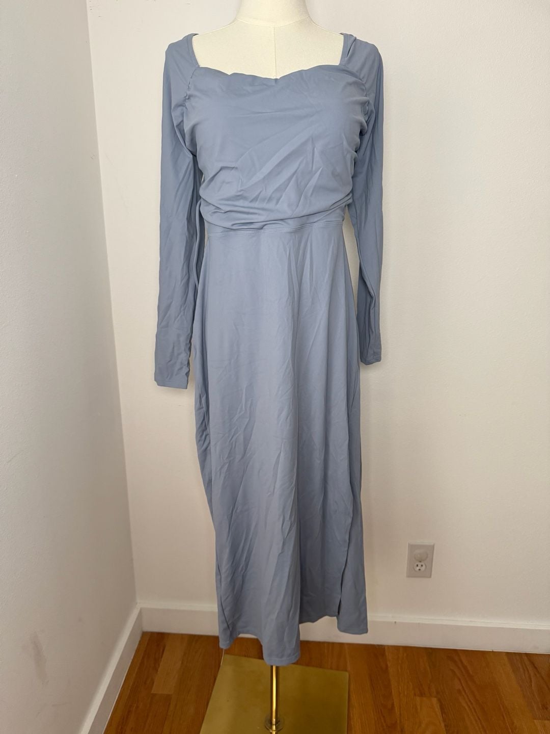 Halara Long Sleeve Midi Dress Size XL Blue Activewear Open Back 3