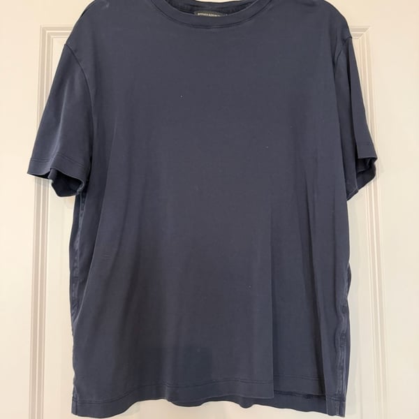 Banana Republic Luxe Touch Performance T-Shirt Size L Navy Blue Crewneck