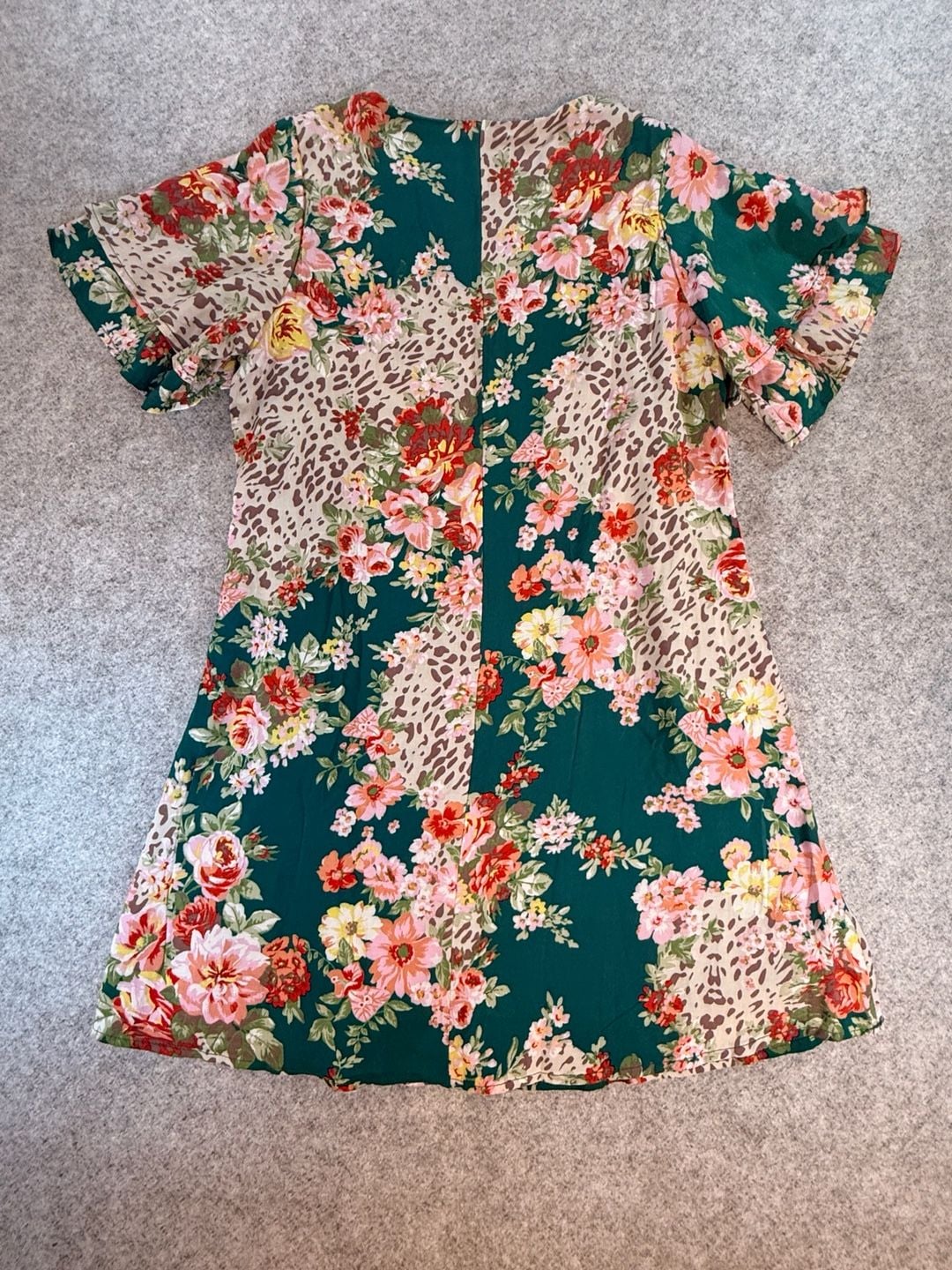 Andrée By Unit Floral Dress Size S Green Leopard Print Ruffle Sleeve 7