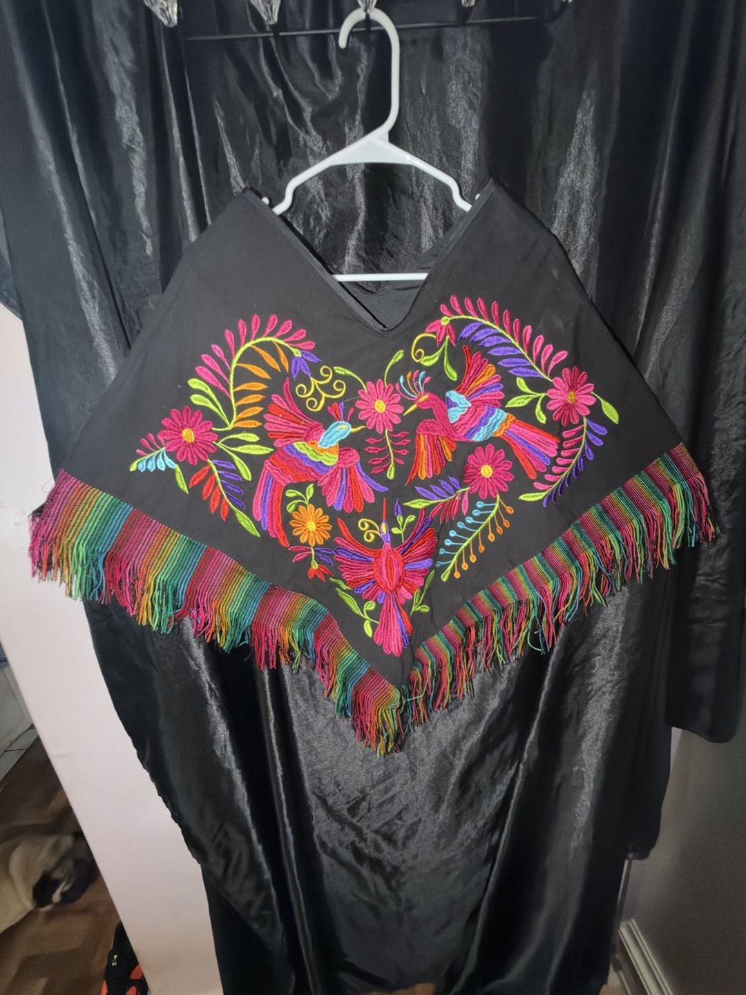 Mexican Artisan Hand Embroidered Otomi Poncho Black Multicolor Fringe 3