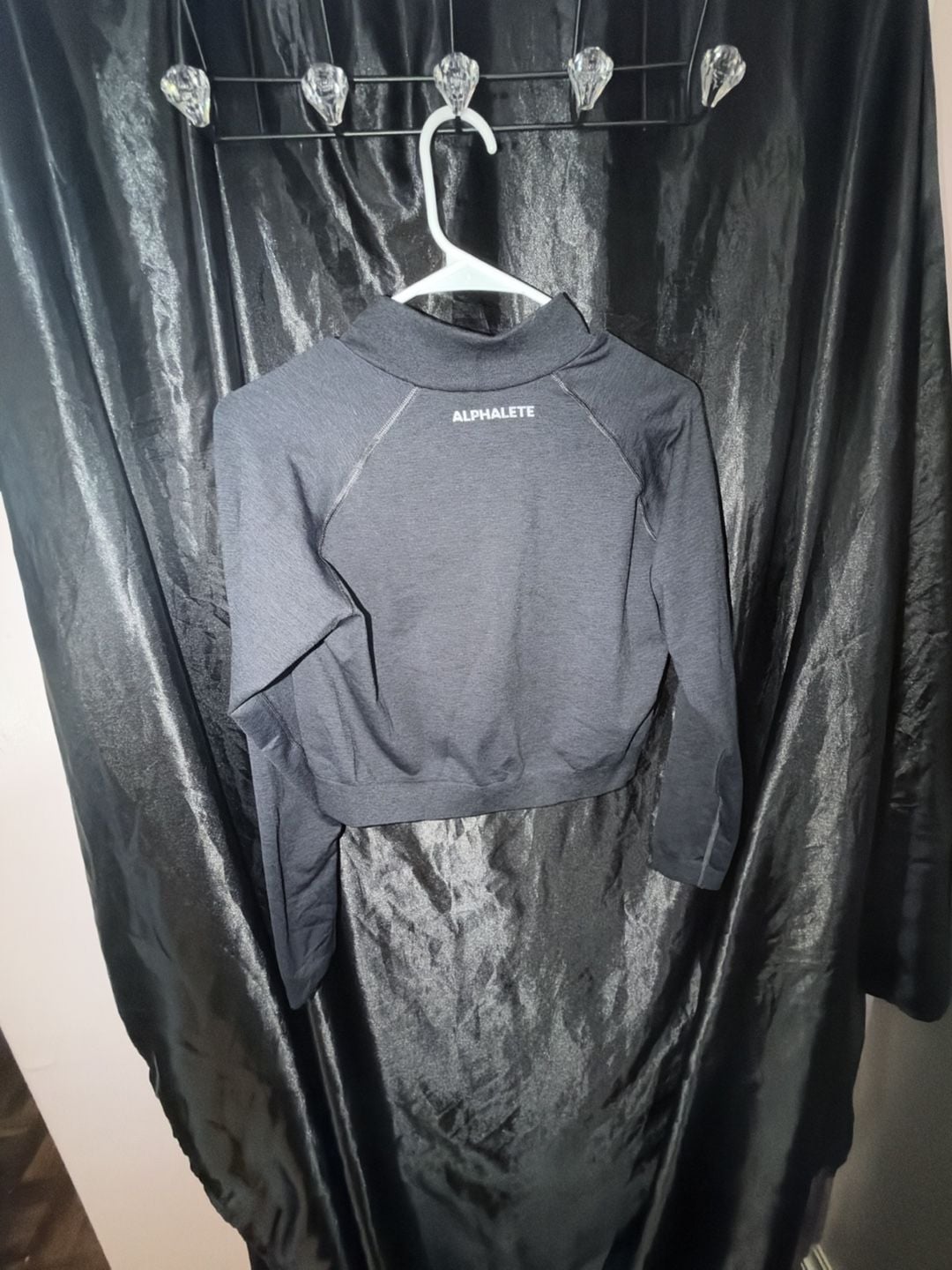 Alphalete Amplify Jacket Size XXL Black Full Zip Cropped Workout 6