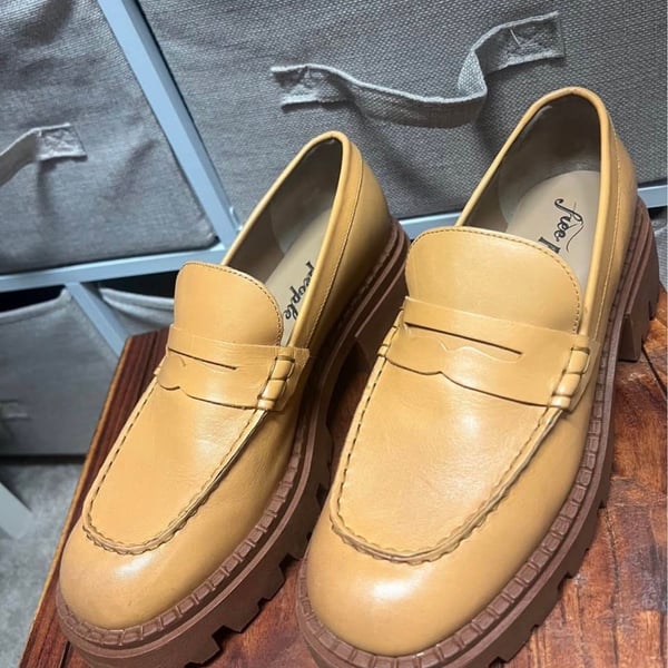 Free People Lyra Lug Sole Penny Loafers Size 39.5 Saffron Camel Leather