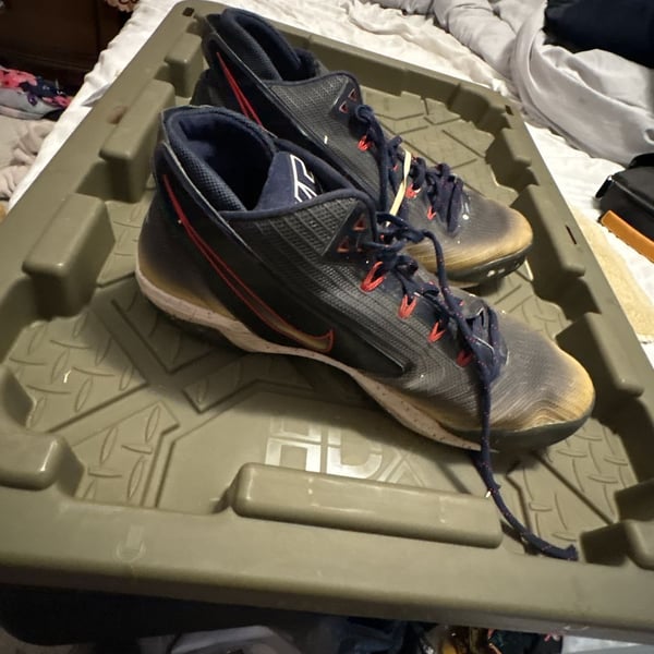 Nike Zoom Field General Size 13 Navy Red Football Cleats
