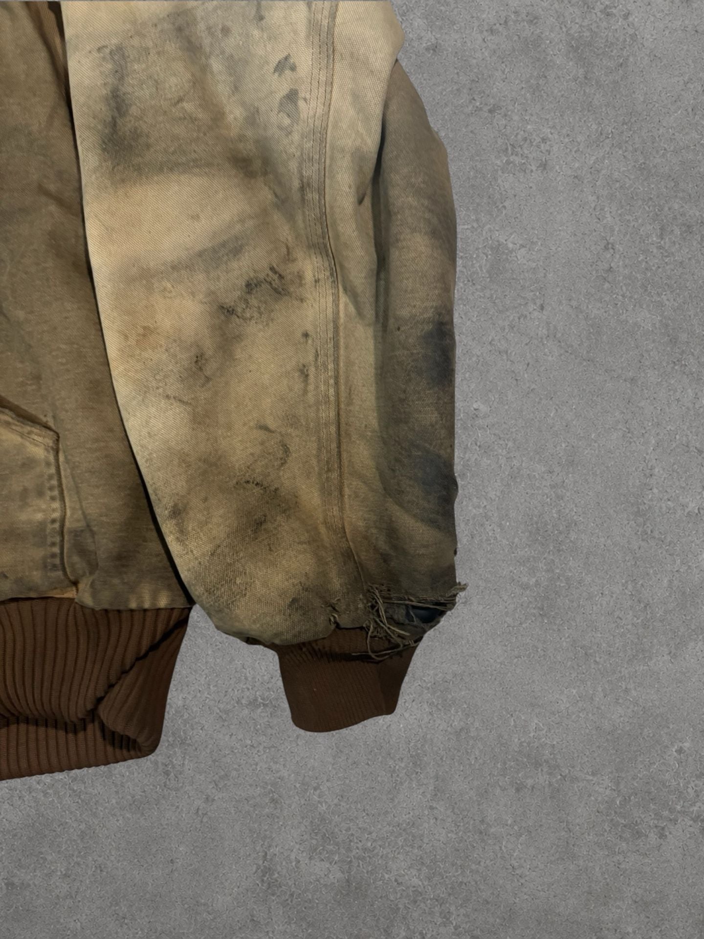 Carhartt J130 Hooded Work Jacket Faded Brown 4