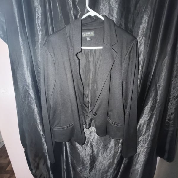 Forever 21+ Plus Size Blazer Size 3X Black Single Button Suit Jacket