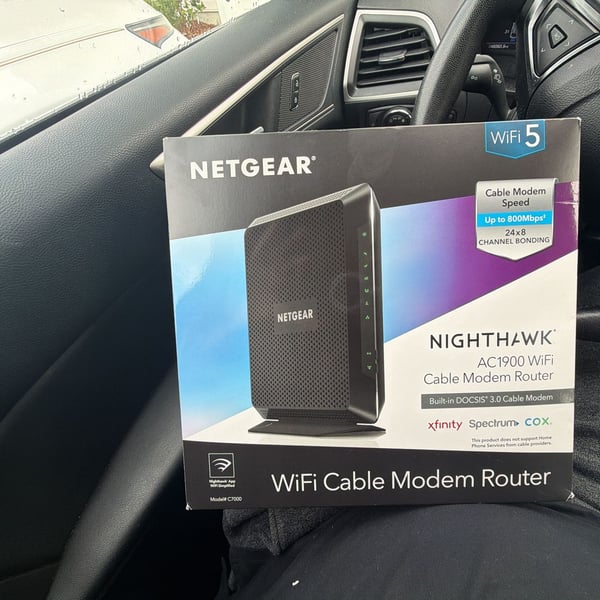 Netgear Nighthawk DOCSIS 3.0 24x8 Cable Modem Integrated AC1900 Router