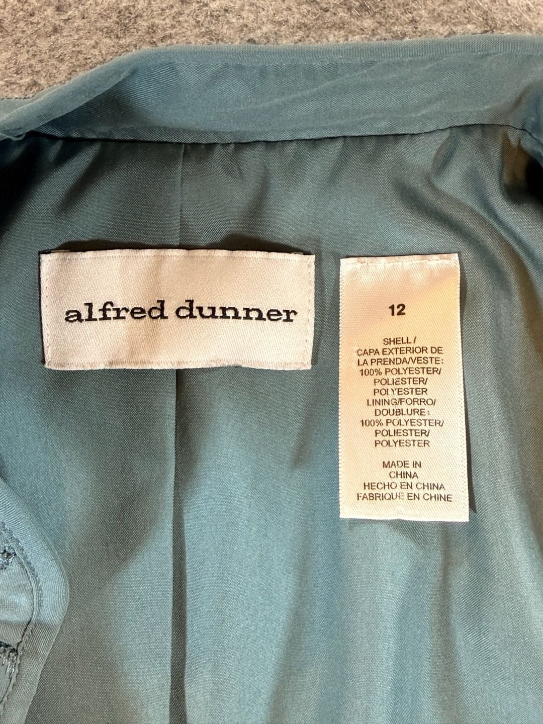 Alfred Dunner teal quilted jacket size 12 3