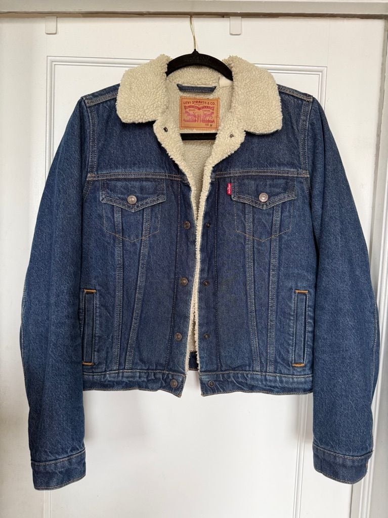 Levi's Sherpa Trucker Jacket Size M Blue Denim 2