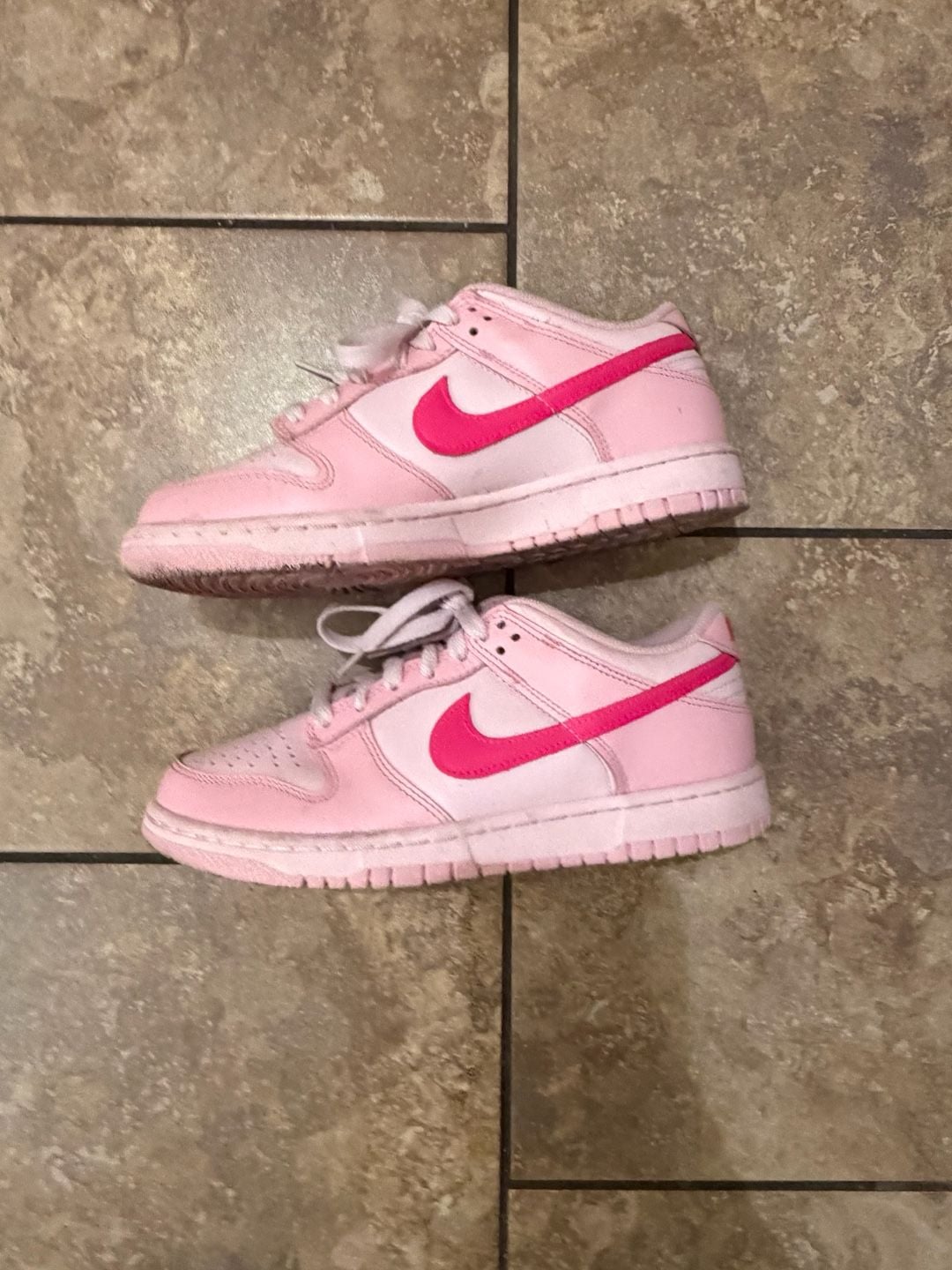 Nike Dunk Low Size 6Y Pink Sneakers 2