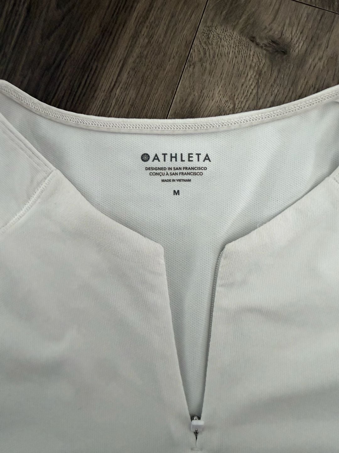 Athleta Short Sleeve Zip Top Size M White Athletic Shirt 3