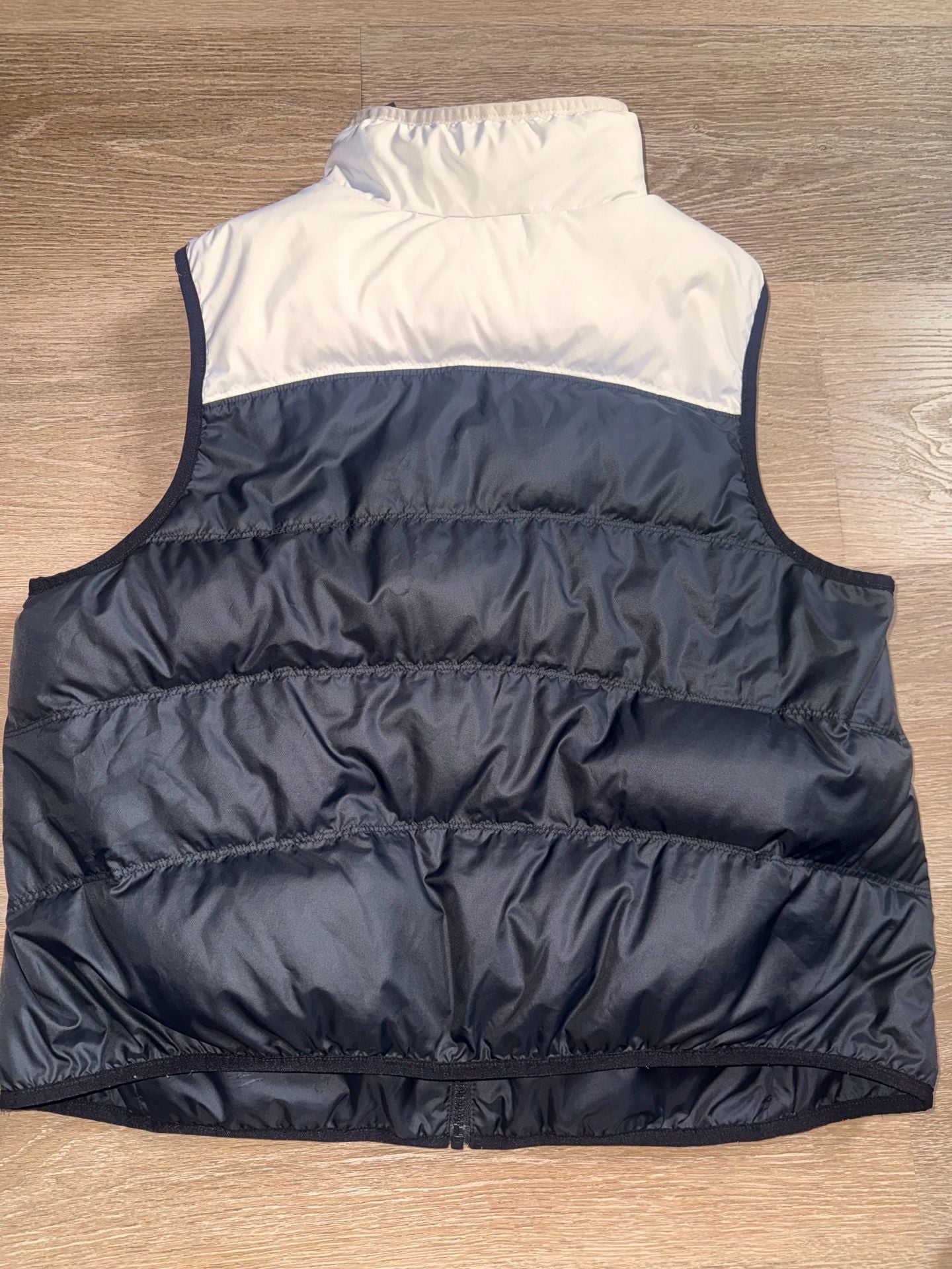 Nike Windrunner Reversible Down Vest Size XL Black White Puffer 3