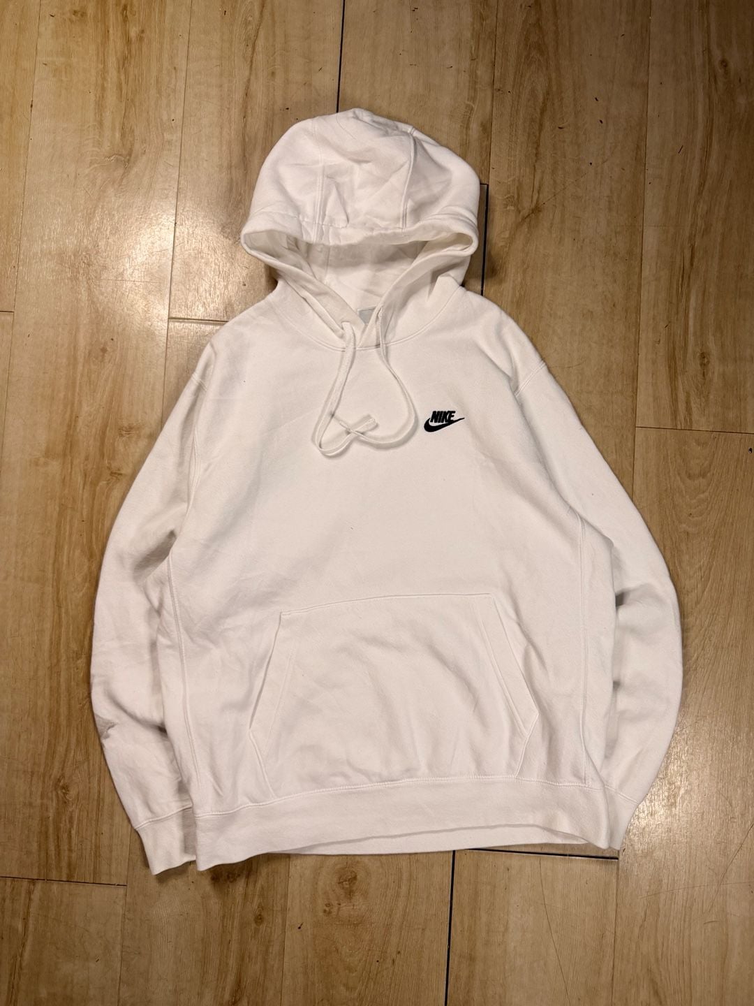Nike Sportswear Club Fleece White & Black Hoodie 2
