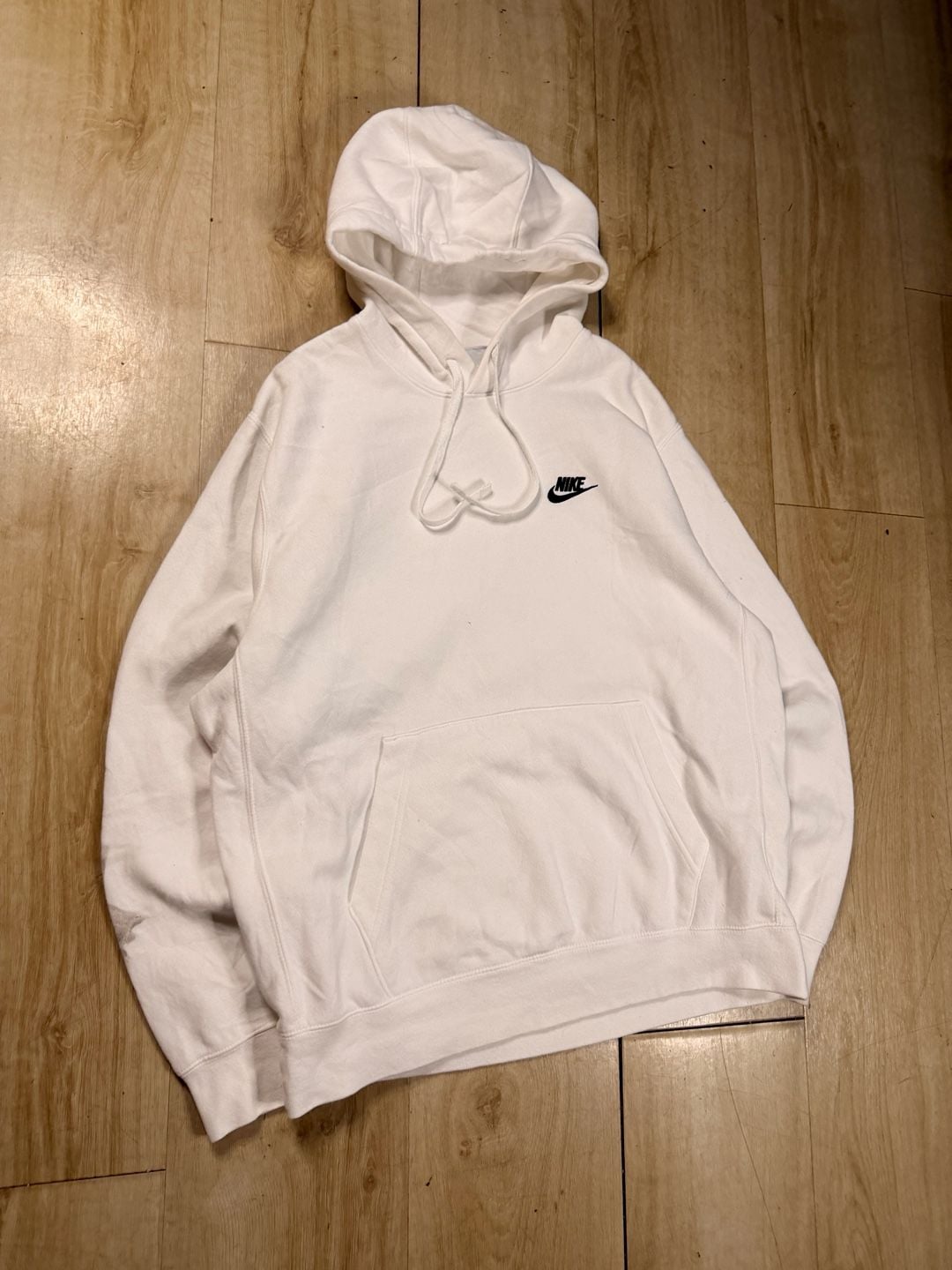 Nike Sportswear Club Fleece White & Black Hoodie 4