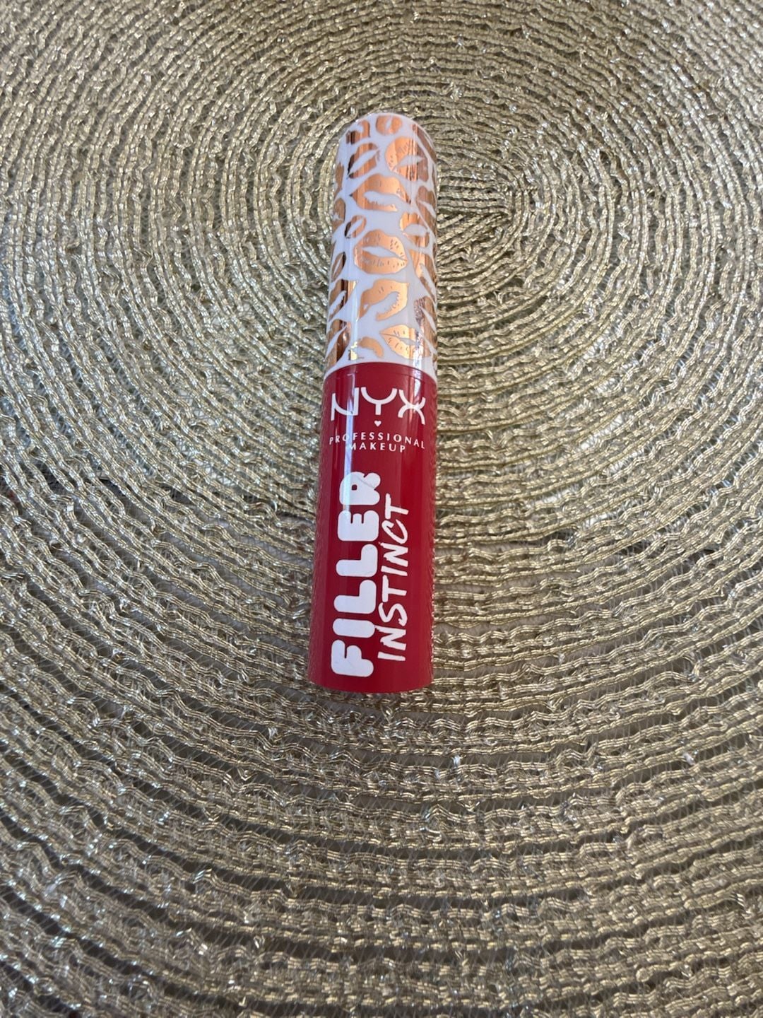 NYX Filler Instinct Plumping Lip Color Juicy Pout FIPLC02 1