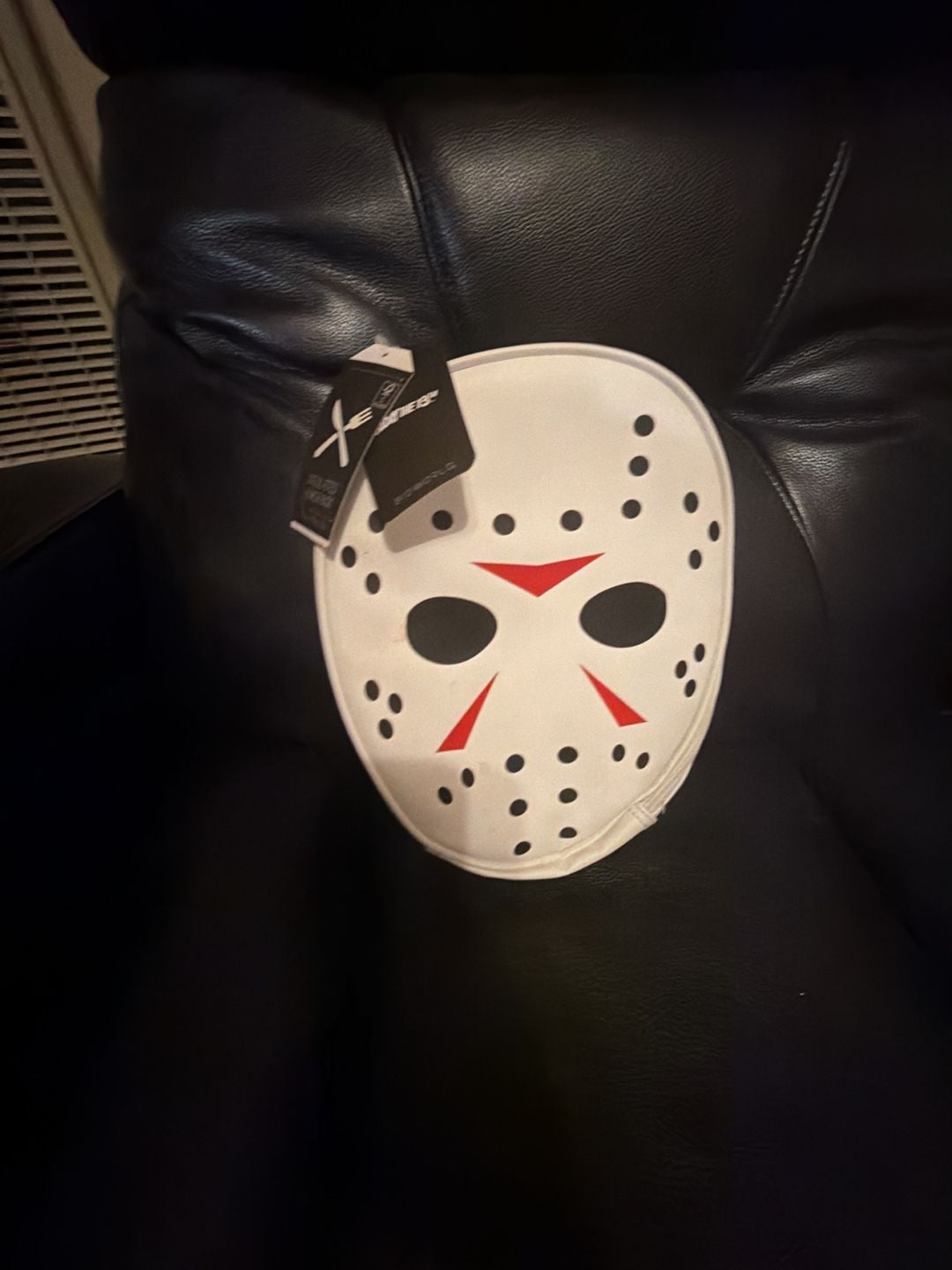 Bioworld Friday The 13th Jason Hockey Mask Insulated Lunch Box 1