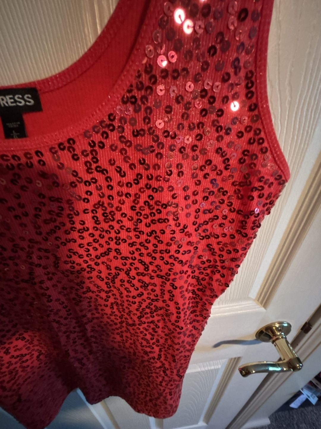 Women's Express Scoop Neck Fully Sequined Coral Red Fitted Tank Top Camisole XS 4