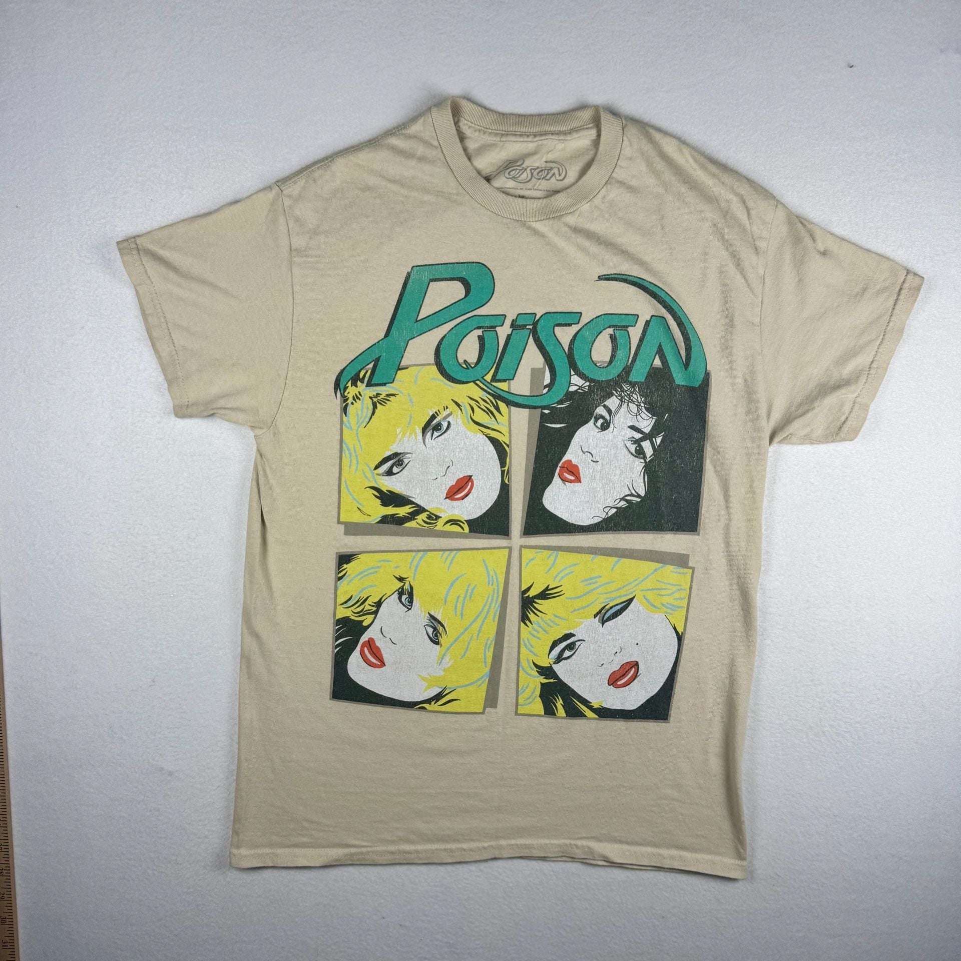 Poison Look What The Cat Dragged In T-Shirt Size M Beige 2