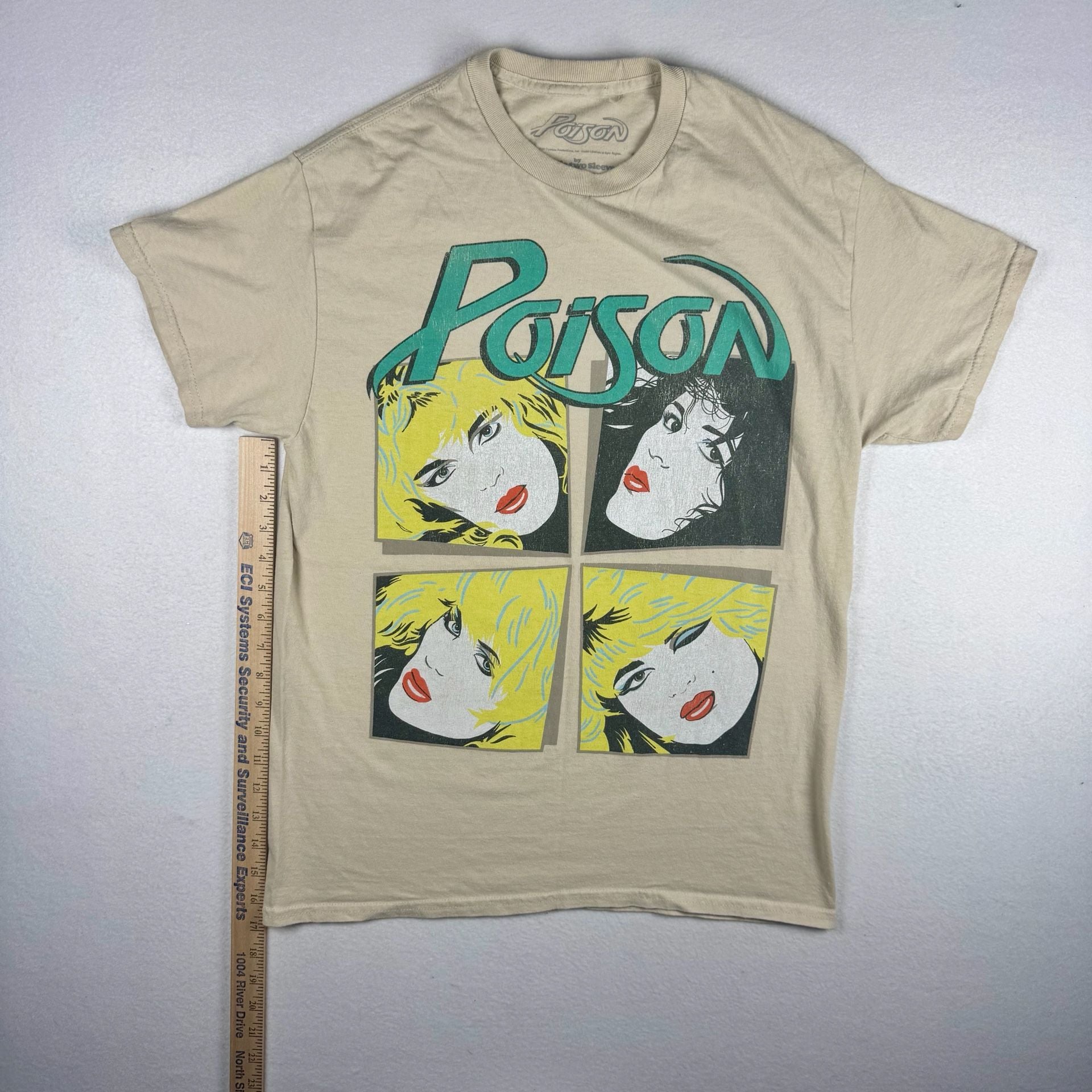 Poison Look What The Cat Dragged In T-Shirt Size M Beige 5