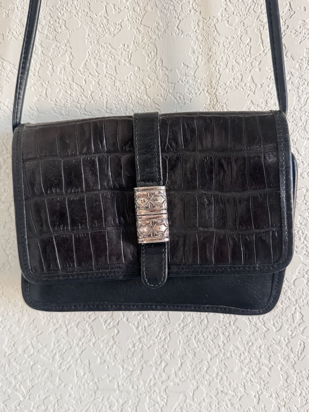 Fossil Black Embossed Croc Leather Crossbody Handbag 2