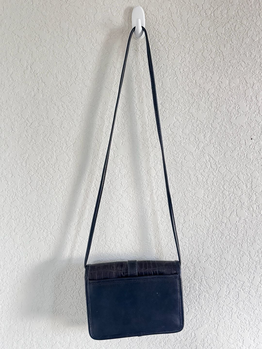 Fossil Black Embossed Croc Leather Crossbody Handbag 4
