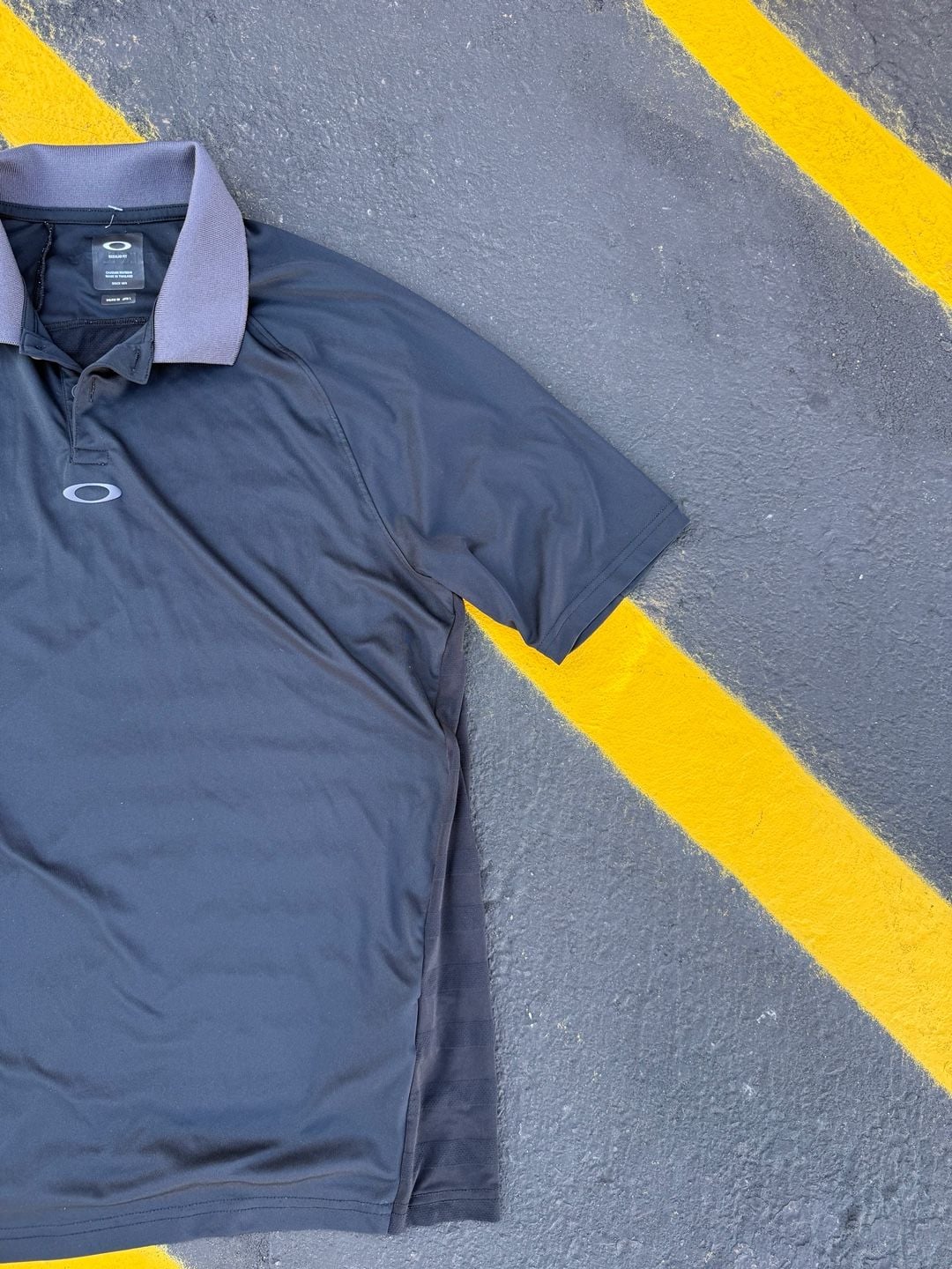 Oakley Polo Shirt Size M Black Short Sleeve Golf Athletic 5