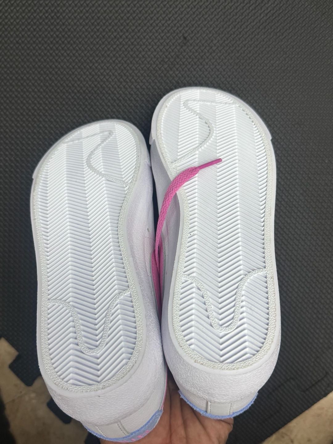 Product thumbnail 6