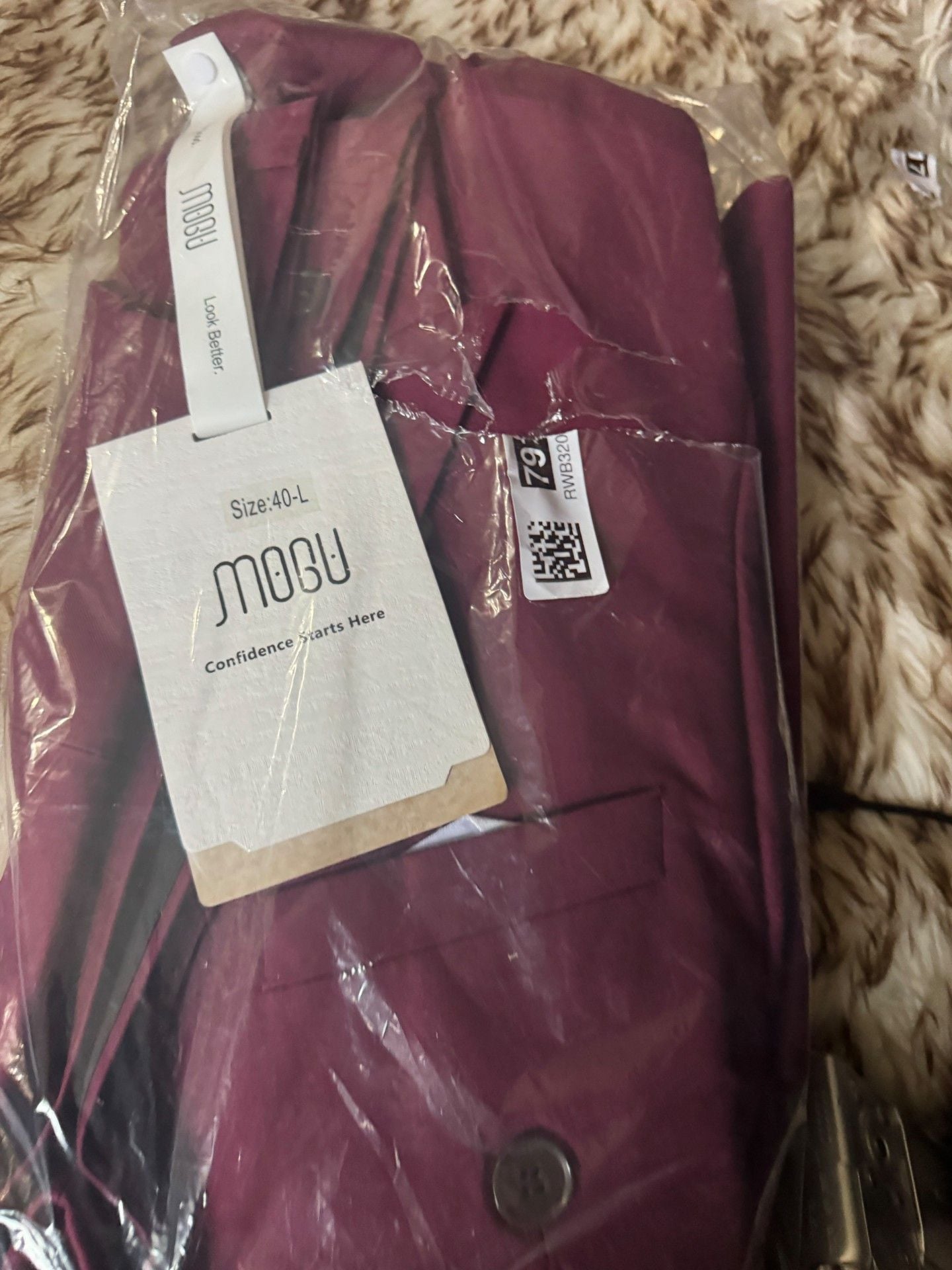 MOGU Suit Size 40-L Burgundy Blazer and Pants 4