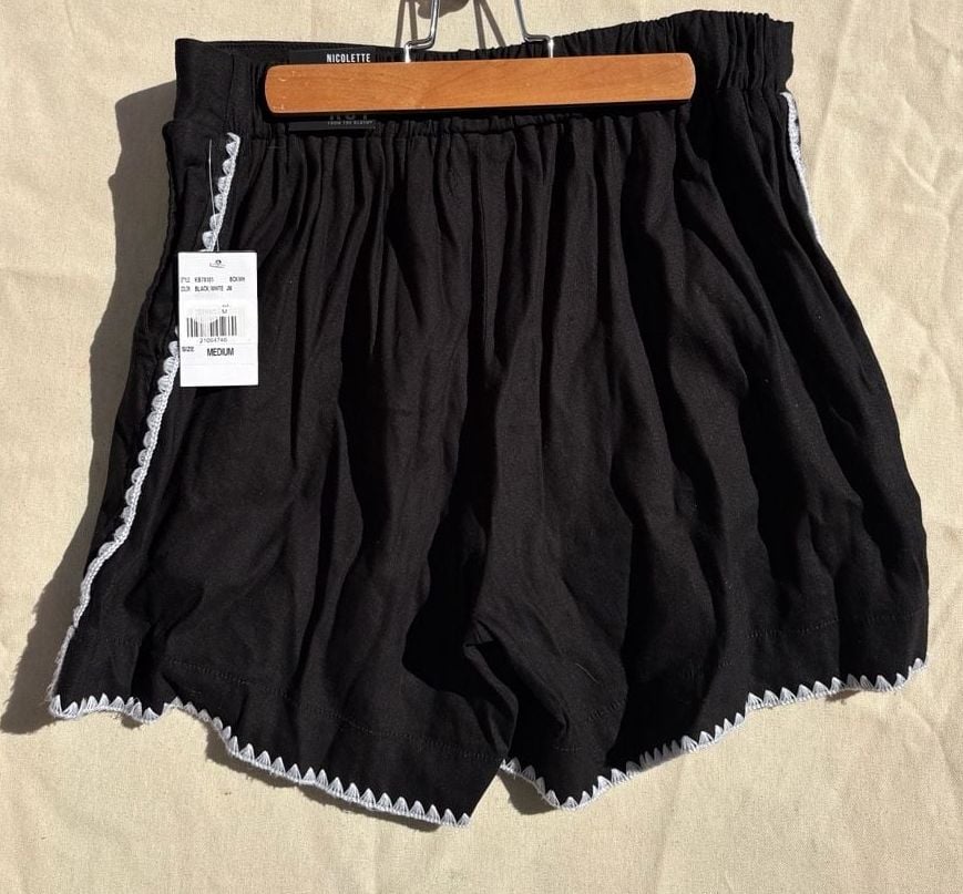 KUT from the Kloth Nicolette High Waist Linen Blend Bermuda Shorts (Women) 2